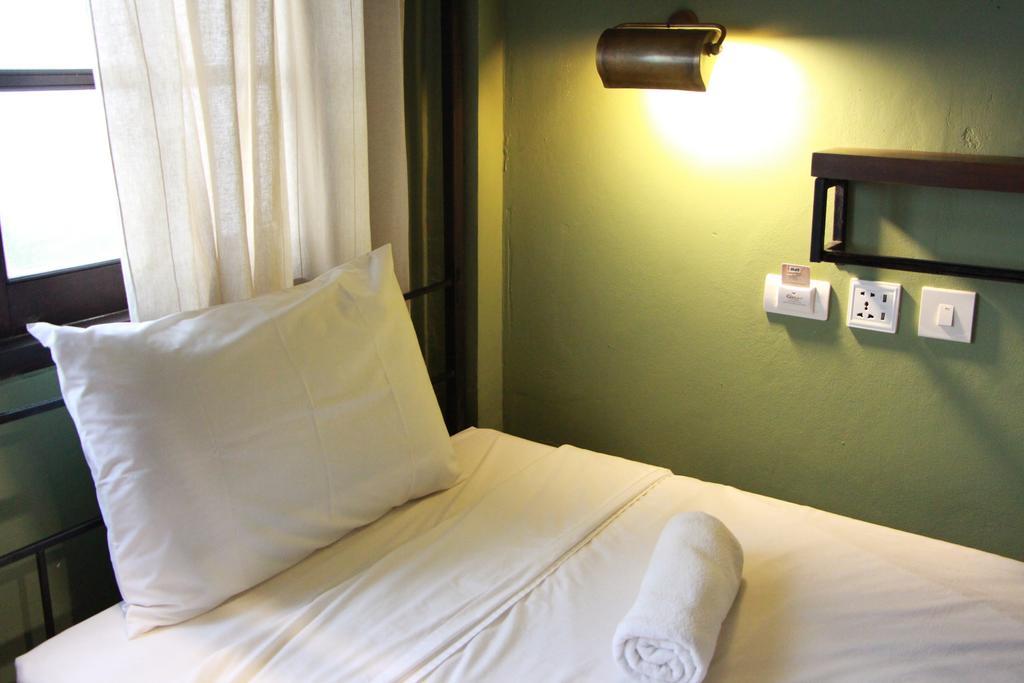 Niras Bankoc Hostel กรุงเทพมหานคร ภายนอก รูปภาพ