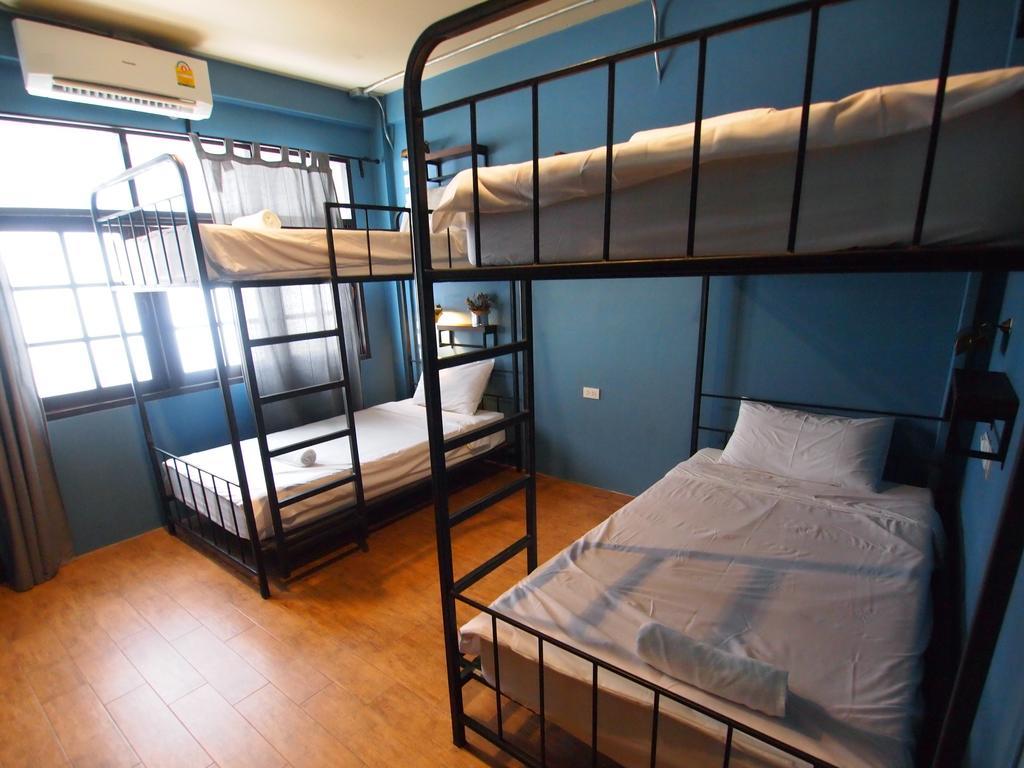 Niras Bankoc Hostel กรุงเทพมหานคร ภายนอก รูปภาพ