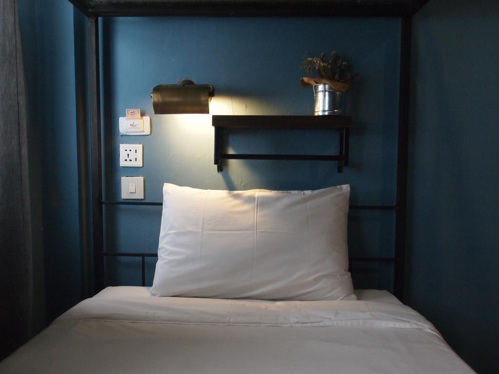 Niras Bankoc Hostel กรุงเทพมหานคร ภายนอก รูปภาพ