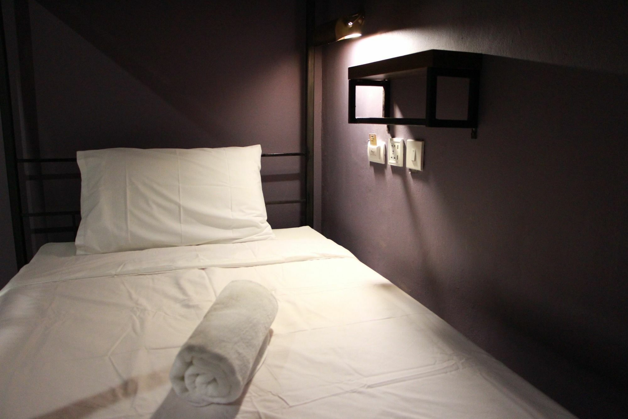 Niras Bankoc Hostel กรุงเทพมหานคร ภายนอก รูปภาพ